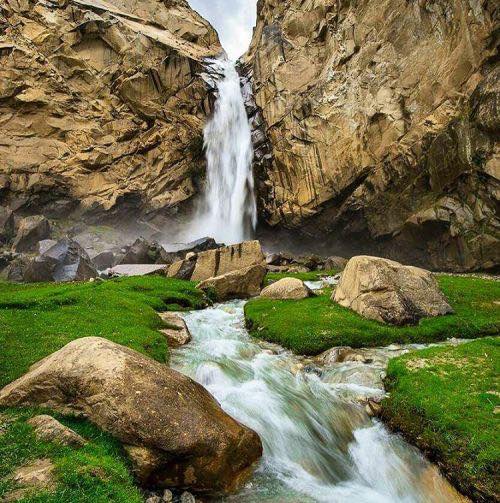 Khamosh Waterfall - waterfalls in pakistan - ahgroup-pk